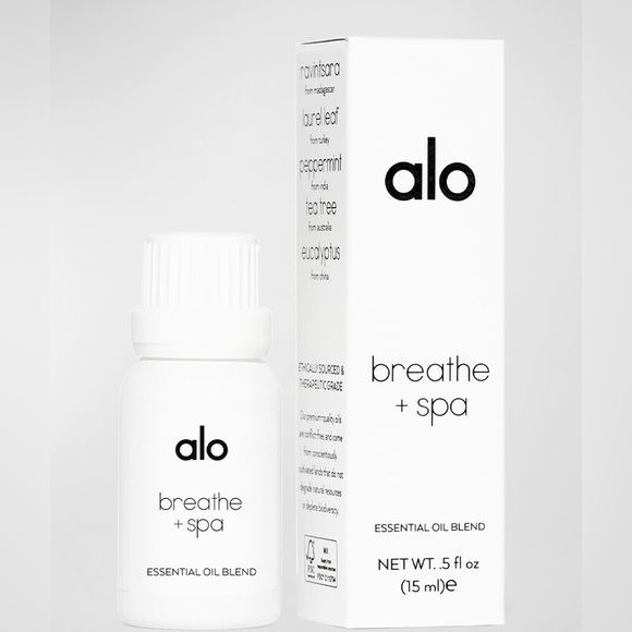 Alo Yoga Breathe & Spa Essential Oil Blend - Picture 2 of 7